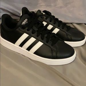 Adidas Cloudfoam Sneakers (Womens 6.5)